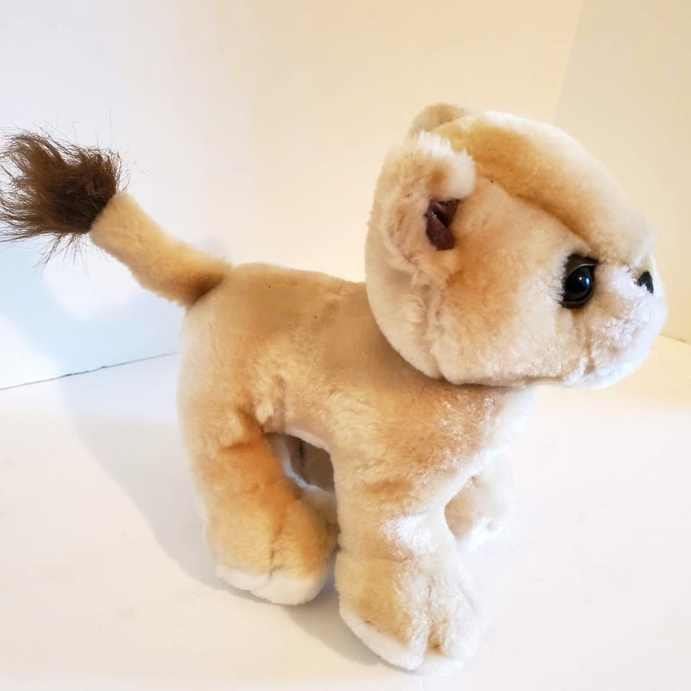 Adorable Plush Lion Cub, Stuffed Animal, Tan/white Small 8"